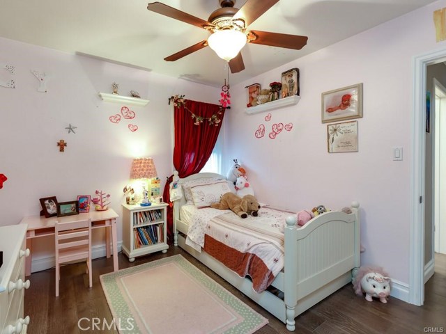 1300 Harkness Street, Manhattan Beach, California 90266, 3 Bedrooms Bedrooms, ,2 BathroomsBathrooms,Residential,Sold,Harkness,SW18033577