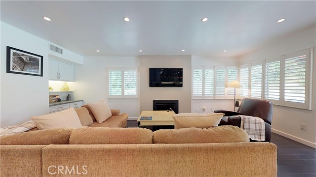 1215 Bloomwood Road, Rancho Palos Verdes, California 90275, 3 Bedrooms Bedrooms, ,3 BathroomsBathrooms,Residential,Sold,Bloomwood,SB19217118
