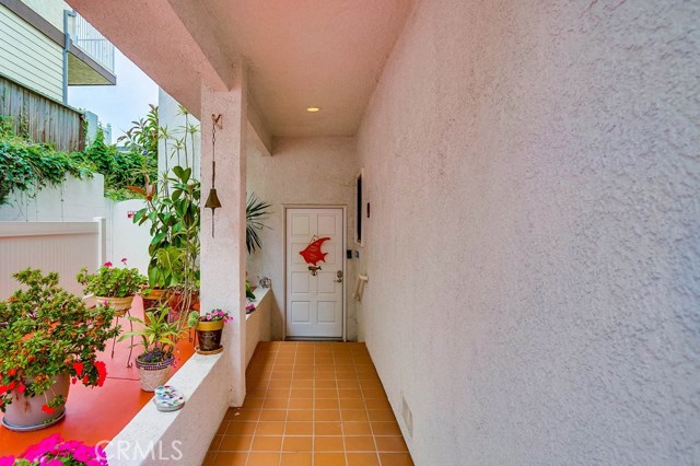 710 Beryl Street, Redondo Beach, California 90277, 3 Bedrooms Bedrooms, ,3 BathroomsBathrooms,Residential,Sold,Beryl,SB20099707