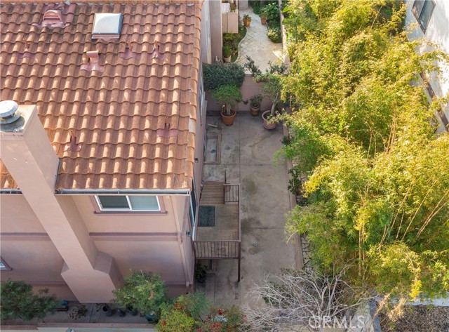 2209 Marshallfield Lane, Redondo Beach, California 90278, 4 Bedrooms Bedrooms, ,4 BathroomsBathrooms,Residential,Sold,Marshallfield,SB21029095