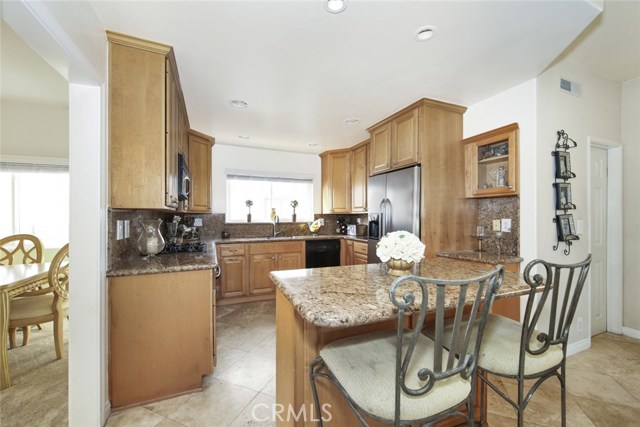 202 Juanita Avenue, Redondo Beach, California 90277, 4 Bedrooms Bedrooms, ,3 BathroomsBathrooms,Residential,Sold,Juanita,SB20150379