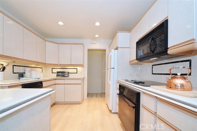 5700 Ravenspur Drive, Rancho Palos Verdes, California 90275, 2 Bedrooms Bedrooms, ,2 BathroomsBathrooms,Residential,Sold,Ravenspur,PV18079918