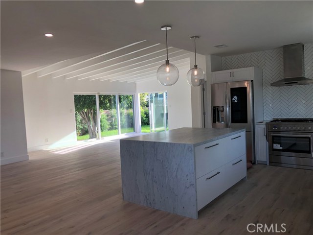 1150 Manzanita Lane, Manhattan Beach, California 90266, 3 Bedrooms Bedrooms, ,2 BathroomsBathrooms,Residential,Sold,Manzanita,SB19237683