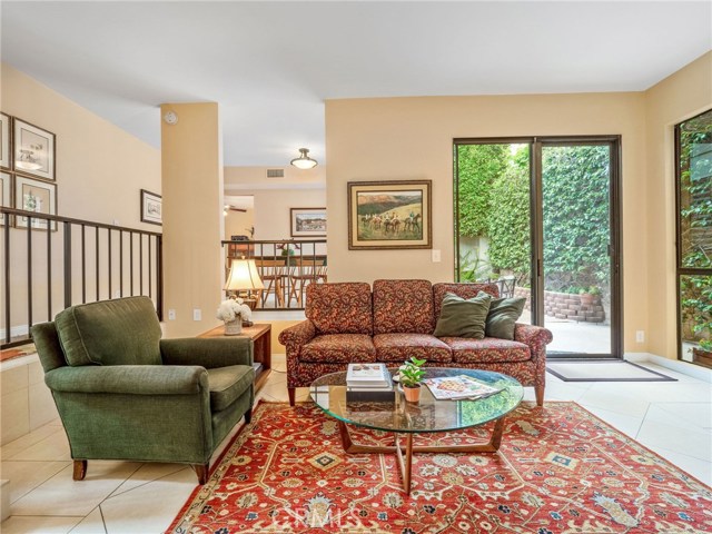 231 Irena Avenue, Redondo Beach, California 90277, 3 Bedrooms Bedrooms, ,1 BathroomBathrooms,Residential,Sold,Irena,SB20087245