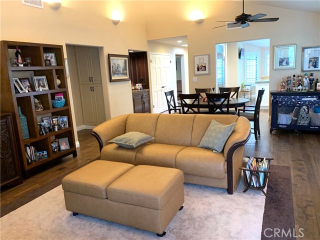 7 Nantucket Place, Manhattan Beach, California 90266, 2 Bedrooms Bedrooms, ,2 BathroomsBathrooms,Residential,Sold,Nantucket,SB20119729