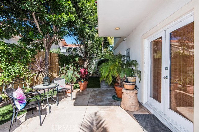 233 Helberta Avenue, Redondo Beach, California 90277, 4 Bedrooms Bedrooms, ,2 BathroomsBathrooms,Residential,Sold,Helberta,PV18006968