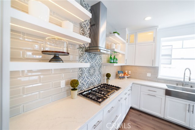 1108 Vincent Street, Redondo Beach, California 90277, 4 Bedrooms Bedrooms, ,3 BathroomsBathrooms,Residential,Sold,Vincent,SB18102479