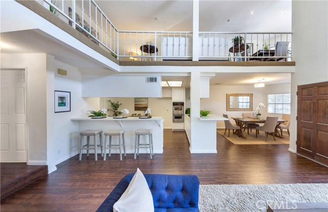 2021 Carnegie Lane, Redondo Beach, California 90278, 3 Bedrooms Bedrooms, ,3 BathroomsBathrooms,Residential,Sold,Carnegie,SB17200239