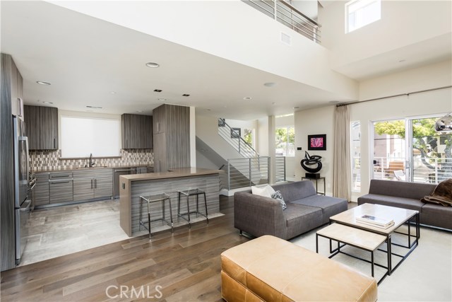 239 Irena Avenue, Redondo Beach, California 90277, 4 Bedrooms Bedrooms, ,3 BathroomsBathrooms,Residential,Sold,Irena,PV18092066