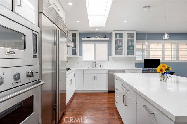 706 Anderson Street, Manhattan Beach, California 90266, 3 Bedrooms Bedrooms, ,2 BathroomsBathrooms,Residential,Sold,Anderson,SB21117273