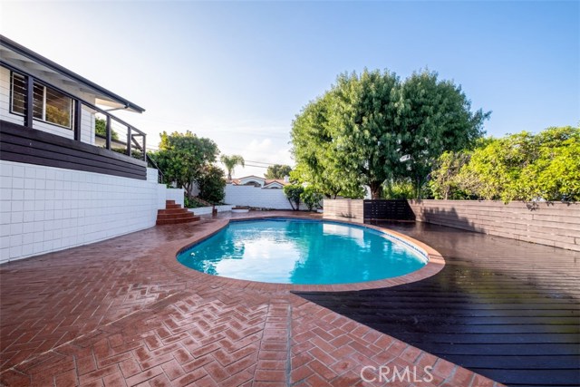 70 Rockinghorse Road, Rancho Palos Verdes, California 90275, 4 Bedrooms Bedrooms, ,3 BathroomsBathrooms,Residential,Sold,Rockinghorse,NP18103625