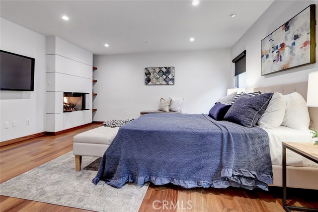 3215 Vista Drive, Manhattan Beach, California 90266, 3 Bedrooms Bedrooms, ,3 BathroomsBathrooms,Residential,Sold,Vista,SB20078547