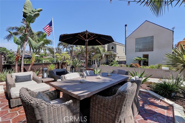 409 4th, Manhattan Beach, California 90266, 3 Bedrooms Bedrooms, ,2 BathroomsBathrooms,Residential,Sold,4th,SB19005868