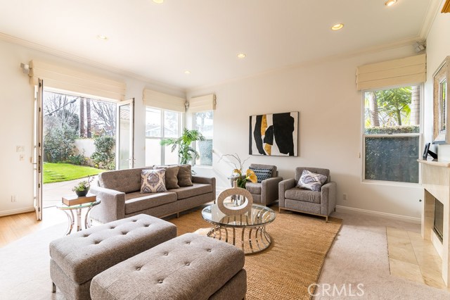 700 36th Street, Manhattan Beach, California 90266, 4 Bedrooms Bedrooms, ,3 BathroomsBathrooms,Residential,Sold,36th,SB19004820