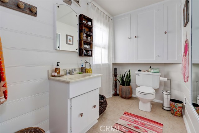 3905 Crest Drive, Manhattan Beach, California 90266, 3 Bedrooms Bedrooms, ,Residential,Sold,Crest,SB19240278