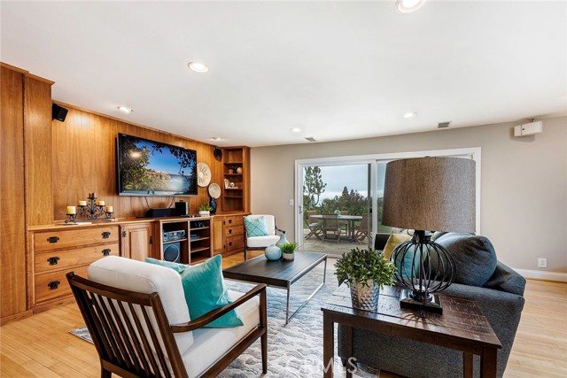 29433 Stonecrest Road, Rancho Palos Verdes, California 90275, 4 Bedrooms Bedrooms, ,1 BathroomBathrooms,Residential,Sold,Stonecrest,PV21115944