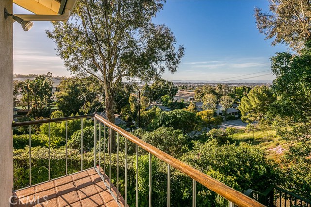 55 Encanto Drive, Rolling Hills Estates, California 90274, 5 Bedrooms Bedrooms, ,4 BathroomsBathrooms,Residential,Sold,Encanto,PV17067434