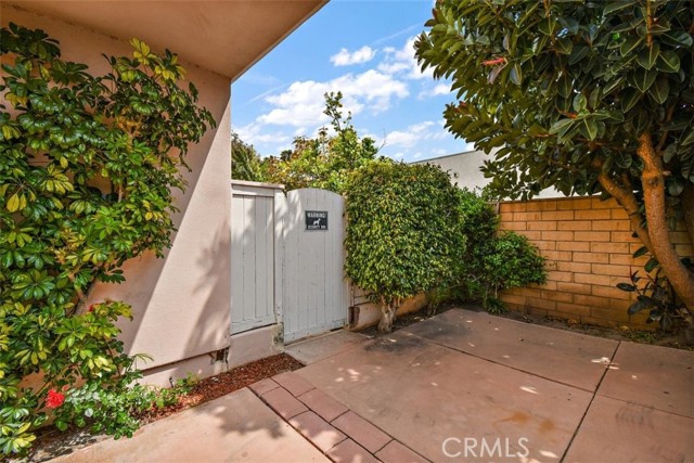 2602 Mathews Avenue, Redondo Beach, California 90278, 3 Bedrooms Bedrooms, ,2 BathroomsBathrooms,Residential,Sold,Mathews,PV21085585