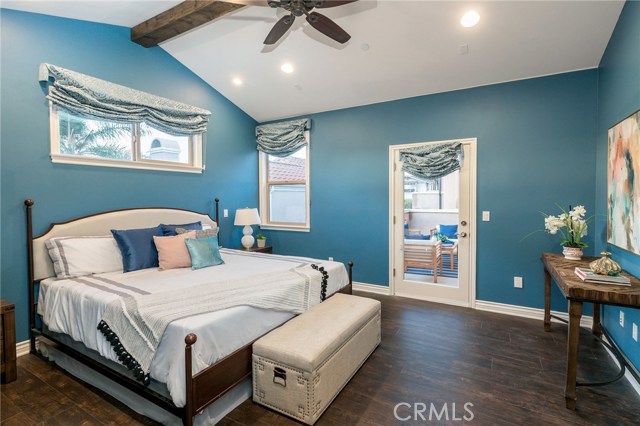 1804 Vanderbilt Lane, Redondo Beach, California 90278, 4 Bedrooms Bedrooms, ,3 BathroomsBathrooms,Residential,Sold,Vanderbilt,SB19276109