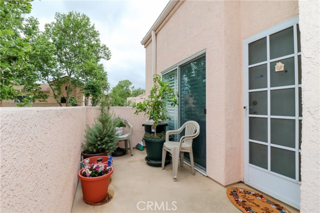2 Bed Home for Sale in Newhall, California