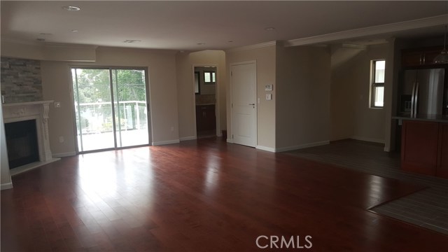 214 Lucia Avenue, Redondo Beach, California 90277, 3 Bedrooms Bedrooms, ,2 BathroomsBathrooms,Residential,Sold,Lucia,SB18239042