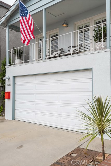 1539 Stanford Avenue, Redondo Beach, California 90278, 3 Bedrooms Bedrooms, ,1 BathroomBathrooms,Residential,Sold,Stanford,SB20109764