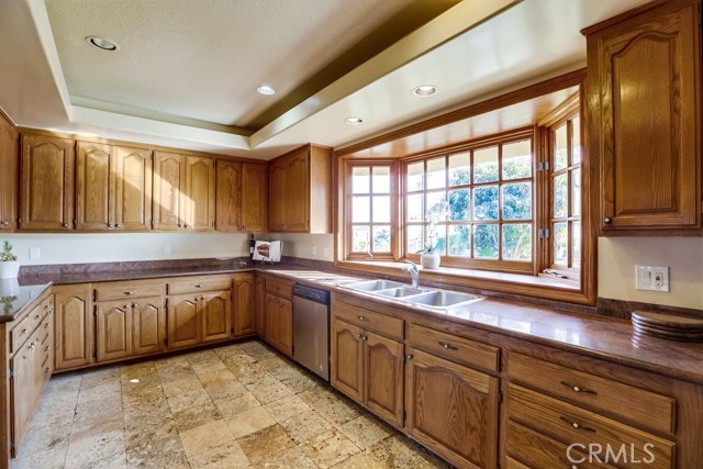 2123 Summerland Street, Rancho Palos Verdes, California 90275, 4 Bedrooms Bedrooms, ,3 BathroomsBathrooms,Residential,Sold,Summerland,SB19248636