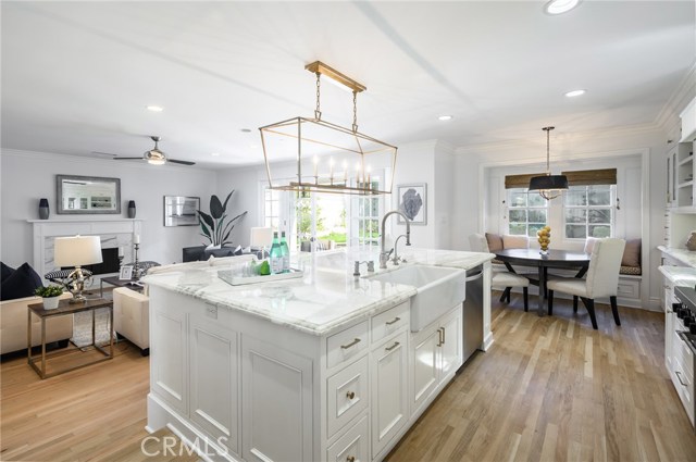 742 27th Street, Manhattan Beach, California 90266, 4 Bedrooms Bedrooms, ,3 BathroomsBathrooms,Residential,Sold,27th,SB19194302