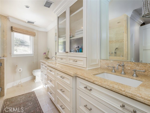 2206 Estribo Drive, Rolling Hills Estates, California 90274, 5 Bedrooms Bedrooms, ,2 BathroomsBathrooms,Residential,Sold,Estribo,PV21112421