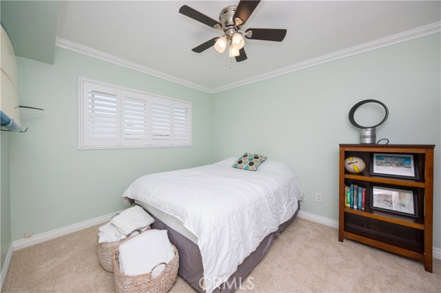 1604 Spreckels Lane, Redondo Beach, California 90278, 3 Bedrooms Bedrooms, ,2 BathroomsBathrooms,Residential,Sold,Spreckels,SB20125492