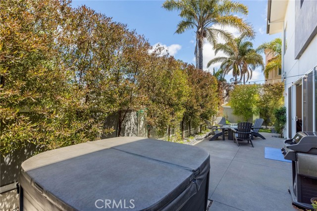 2013 Voorhees Avenue, Redondo Beach, California 90278, 4 Bedrooms Bedrooms, ,3 BathroomsBathrooms,Residential,Sold,Voorhees,SB21088037