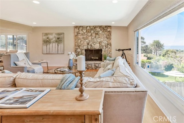 1033 Via Zumaya, Palos Verdes Estates, California 90274, 3 Bedrooms Bedrooms, ,3 BathroomsBathrooms,Residential,Sold,Via Zumaya,PV20225368