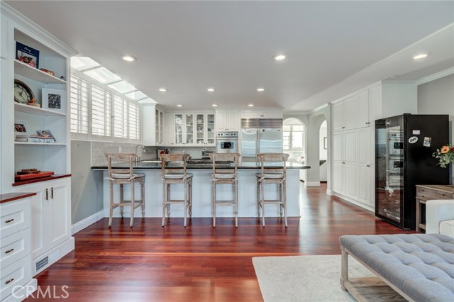 902 6th Street, Hermosa Beach, California 90254, 4 Bedrooms Bedrooms, ,3 BathroomsBathrooms,Residential,Sold,6th,SB20213089
