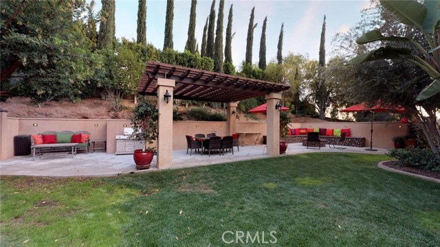 498 Green Orchard Place,Riverside,CA 92506, USA