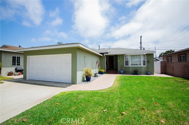 2702 Spreckels Lane, Redondo Beach, California 90278, 3 Bedrooms Bedrooms, ,1 BathroomBathrooms,Residential,Sold,Spreckels,PV20124448