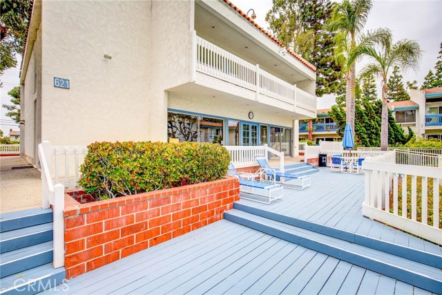 601 Prospect Avenue, Redondo Beach, California 90277, 2 Bedrooms Bedrooms, ,1 BathroomBathrooms,Residential,Sold,Prospect,SB19168246