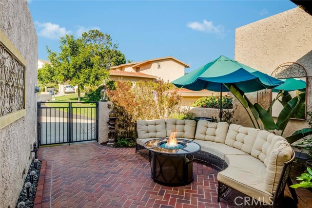 8 Peartree Lane, Rolling Hills Estates, California 90274, 2 Bedrooms Bedrooms, ,2 BathroomsBathrooms,Residential,Sold,Peartree,PV18179974