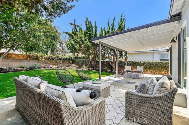 1012 Rosecrans Avenue, Manhattan Beach, California 90266, 3 Bedrooms Bedrooms, ,1 BathroomBathrooms,Residential,Sold,Rosecrans,SB20083912