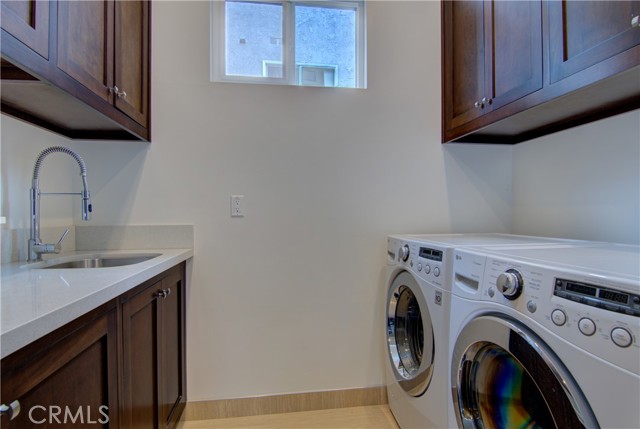 2700 Vanderbilt Lane, Redondo Beach, California 90278, 4 Bedrooms Bedrooms, ,2 BathroomsBathrooms,Residential,Sold,Vanderbilt,SB21081280