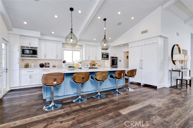 2905 Maple Avenue, Manhattan Beach, California 90266, 4 Bedrooms Bedrooms, ,3 BathroomsBathrooms,Residential,Sold,Maple,SB21079854