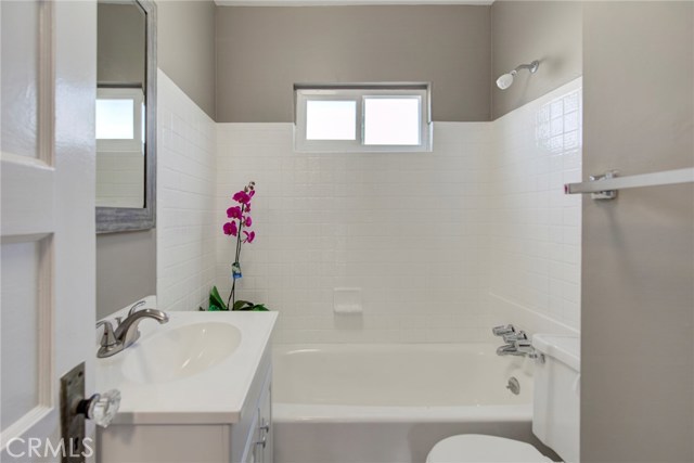  Income Home for Sale in Hawthorne, California
