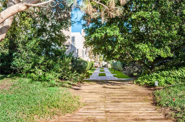 501 Herondo Street, Hermosa Beach, California 90254, 3 Bedrooms Bedrooms, ,2 BathroomsBathrooms,Residential,Sold,Herondo,SB18003638