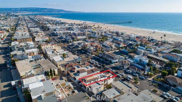 1744 Hermosa Avenue, Hermosa Beach, California 90254, 4 Bedrooms Bedrooms, ,2 BathroomsBathrooms,Residential,Sold,Hermosa,SB21053900