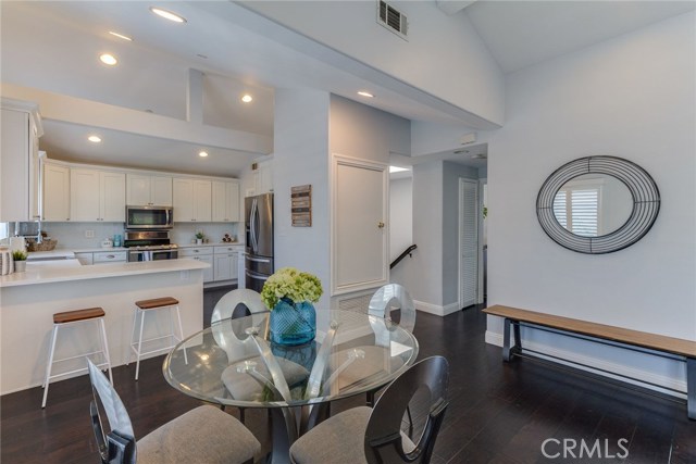2615 Nelson Avenue, Redondo Beach, California 90278, 3 Bedrooms Bedrooms, ,2 BathroomsBathrooms,Residential,Sold,Nelson,SB19205594
