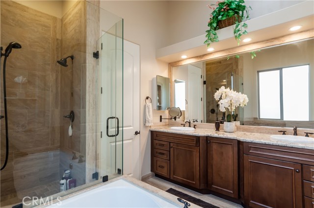 610 Juanita Avenue, Redondo Beach, California 90277, 4 Bedrooms Bedrooms, ,3 BathroomsBathrooms,Residential,Sold,Juanita,PV17121726