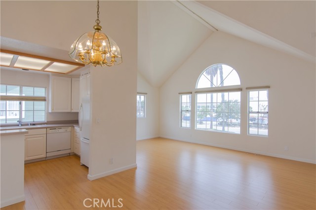 2212 Manhattan Beach Boulevard, Redondo Beach, California 90278, 3 Bedrooms Bedrooms, ,3 BathroomsBathrooms,Residential,Sold,Manhattan Beach,TR21146598