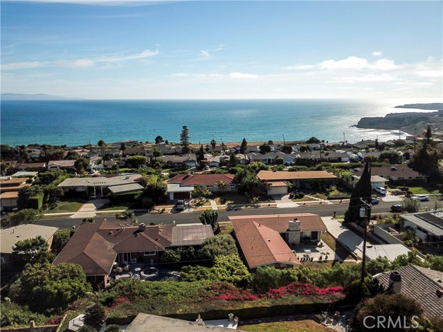 4230 Dauntless Drive, Rancho Palos Verdes, California 90275, 3 Bedrooms Bedrooms, ,1 BathroomBathrooms,Residential,Sold,Dauntless,PV18177889