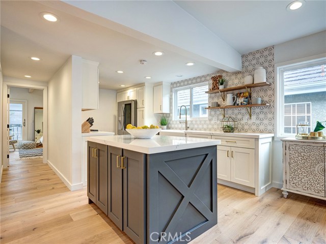 1635 Goodman Avenue, Redondo Beach, California 90278, 3 Bedrooms Bedrooms, ,2 BathroomsBathrooms,Residential,Sold,Goodman,SB20149594