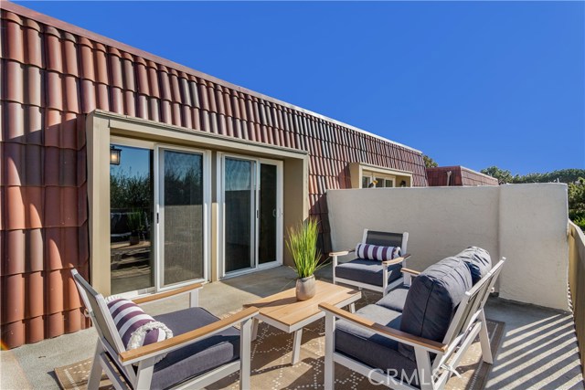 53 Cresta Verde Drive, Rolling Hills Estates, California 90274, 2 Bedrooms Bedrooms, ,2 BathroomsBathrooms,Residential,Sold,Cresta Verde,PV20033642