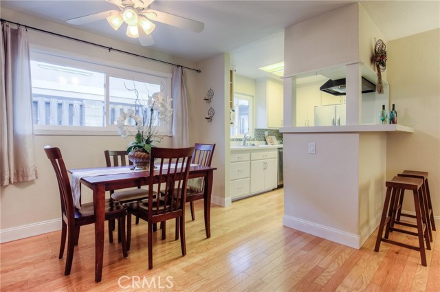 2604 Gates Avenue, Redondo Beach, California 90278, 2 Bedrooms Bedrooms, ,2 BathroomsBathrooms,Residential,Sold,Gates,SB17273639
